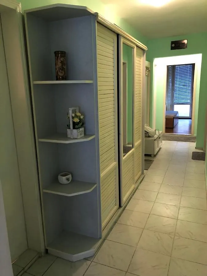 Spacious Beautiful Apartment - Prime Location Varna 0*,